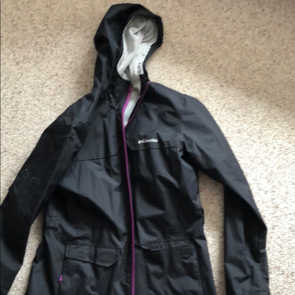 Columbia rain jacket